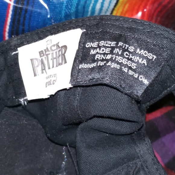 Black Panther snapback cap - Picture 3 of 3